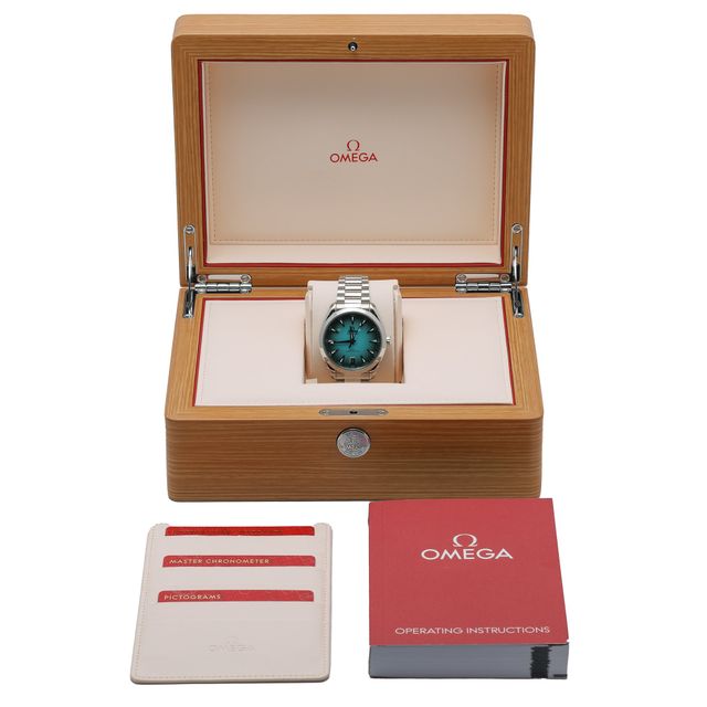 Omega Aqua Terra 150m Gents 220.10.41.21.03.006 Image 7